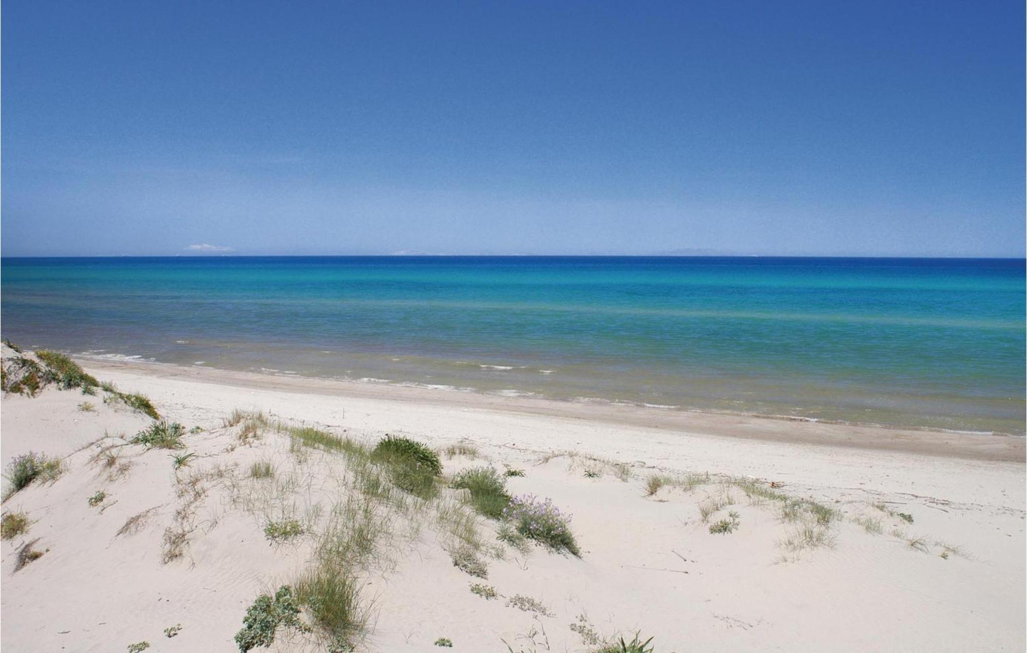 Trilo Beach Monte Nai Exteriér fotografie